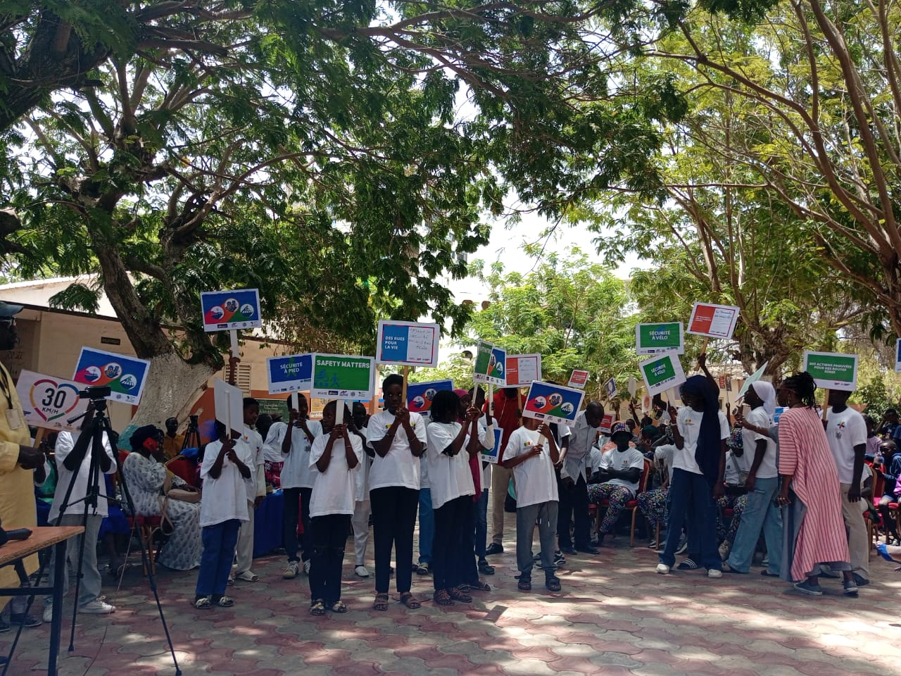 School-Point-E-May25-3 Dakar PIARC Seminar Senegal May 2025 B credit iRAP