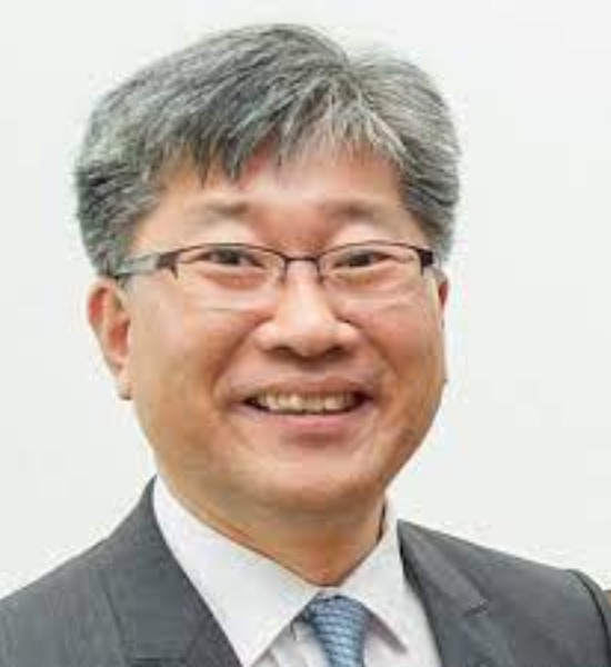 Young Tae Kim